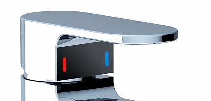 Смеситель для умывальника Ravak Chrome CR 011.00 с донным клапаном X070053