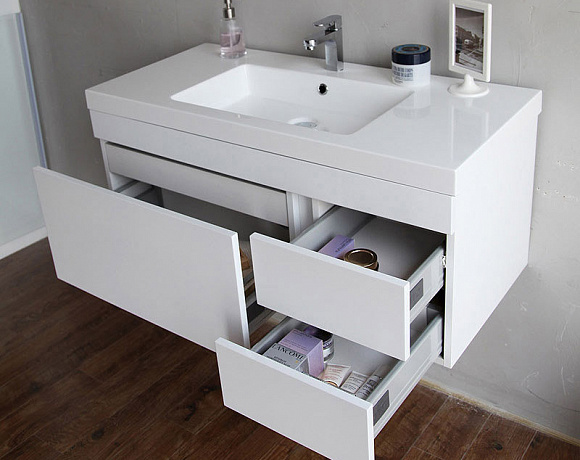 Мебель для ванной и сантехника BelBagno LUCE. Фото в интерьере